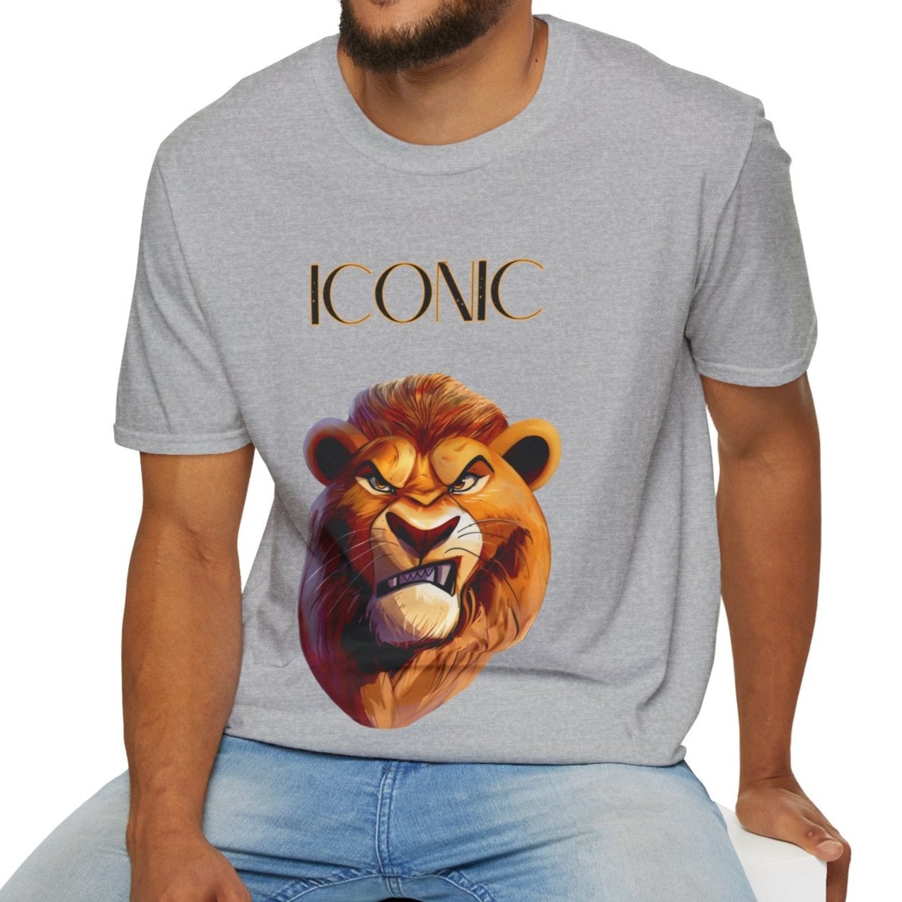 Iconic Lion, Unisex Softstyle T-Shirt